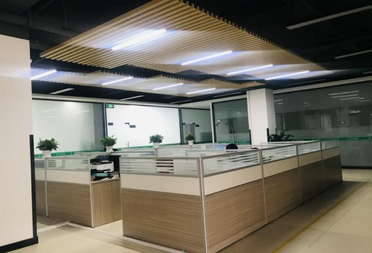 ���л����񹲺͹�ͻ���¼�Ӧ�Է���(��ϯ�����ʮ�ź�)